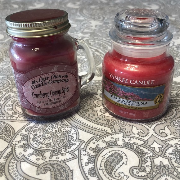 ⬇️ 2 small candles - Picture 1 of 4